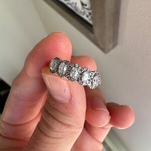 10k White Gold Lab Diamond Oval Halo 5 Stone Ring Size 5.75